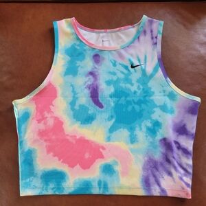 Nike athletic crop top